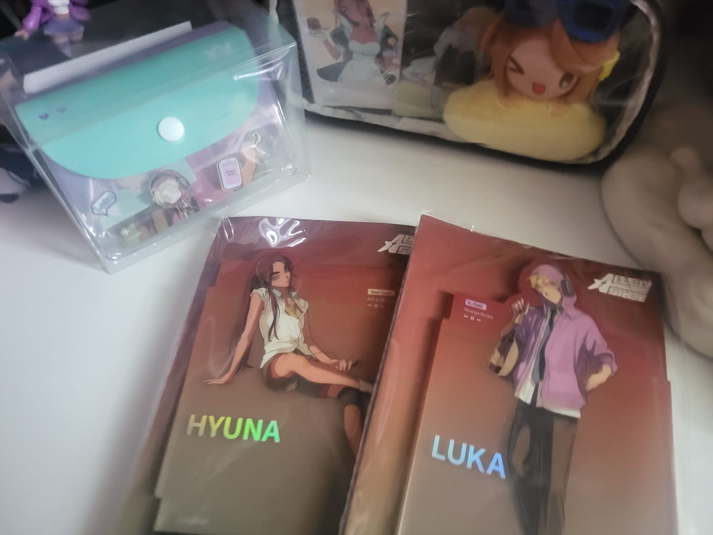 Customer photo review of 【Pre-Order】Alien Stage - Zombie Stage: Fading Youth Series - Acrylic Stand