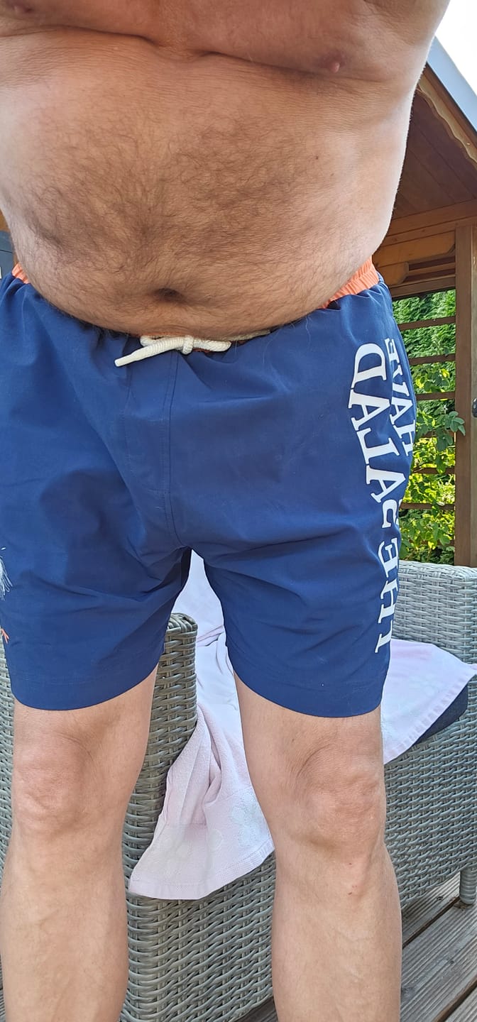 Customer photo review of Früher war alles leichter · Herren Premium Badeshorts