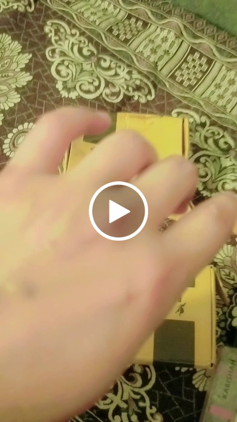 Customer video review of Anti Acne Bundle