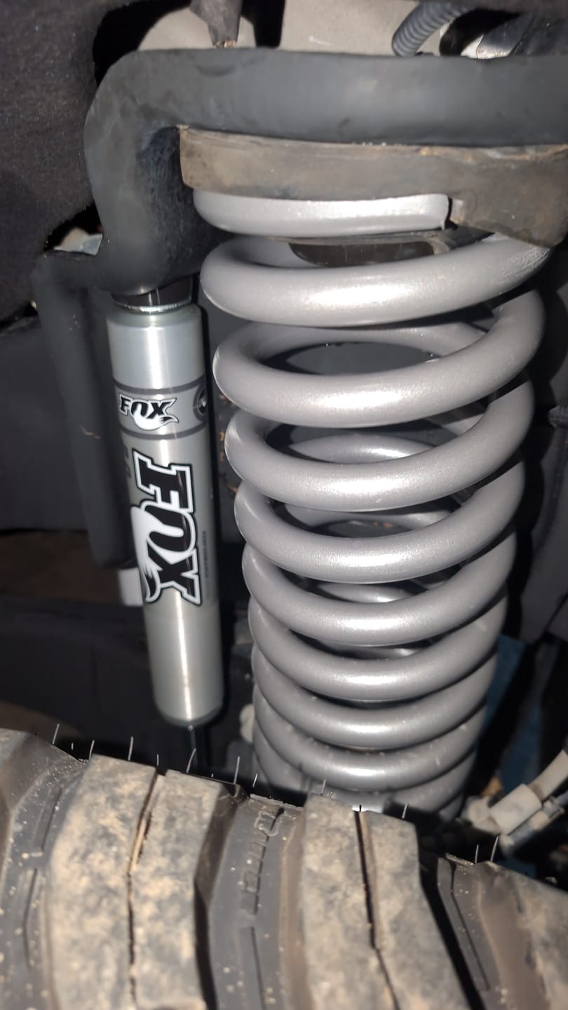 Customer photo review of Roush 17-23 Ford F-250/F-350 Super Duty Suspension Kit 422308