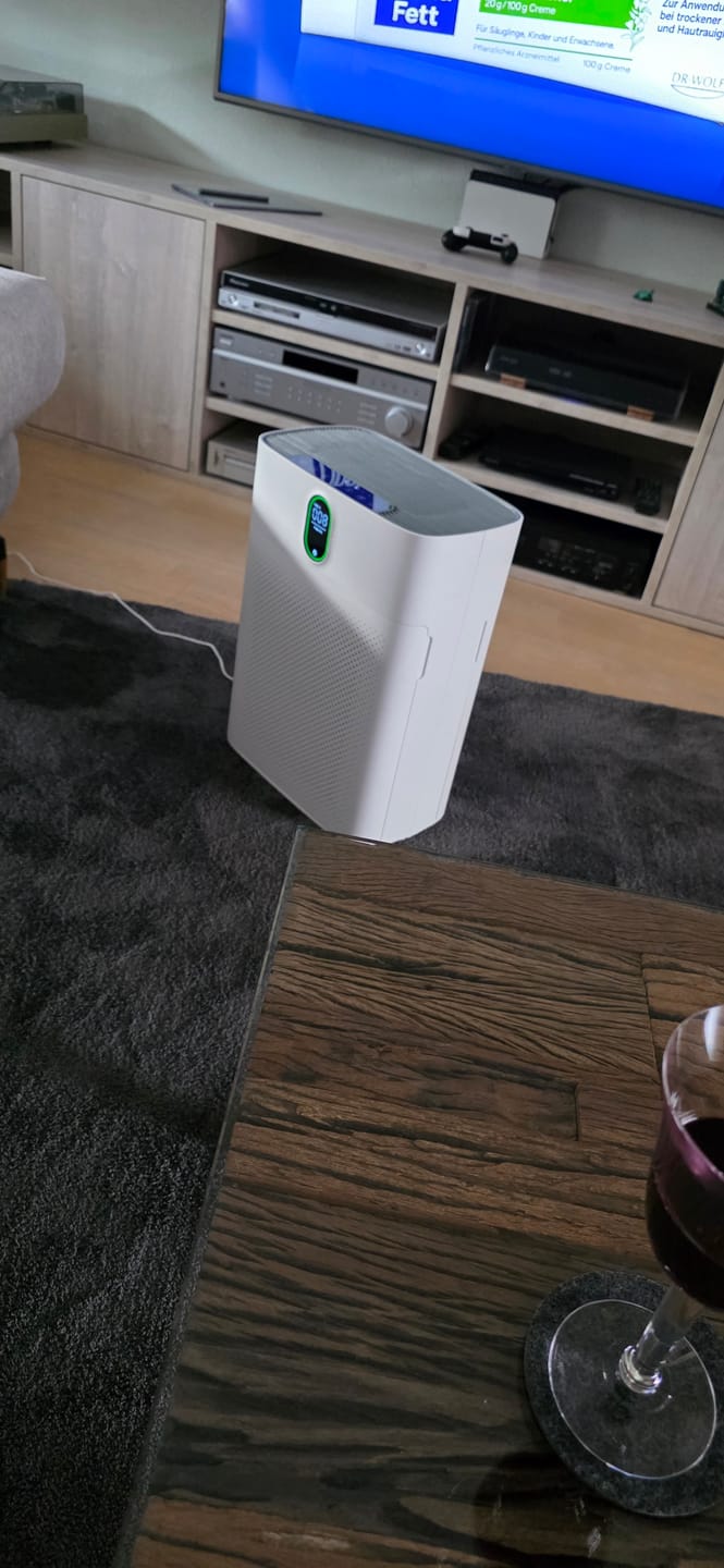 Customer photo review of Smart Luftreiniger V1 Pro – Leistungsstarke HEPA-Filterung mit PM2.5-Sensor, App- und Sprachsteuerung für saubere Raumluft