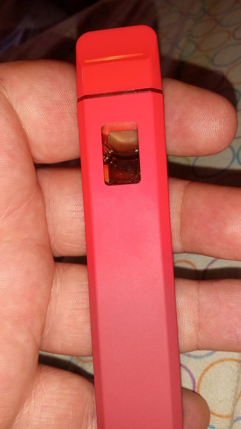 Customer photo review of Hit Stick - 2G THCa Lemon Cherry Gelato - Hybrid