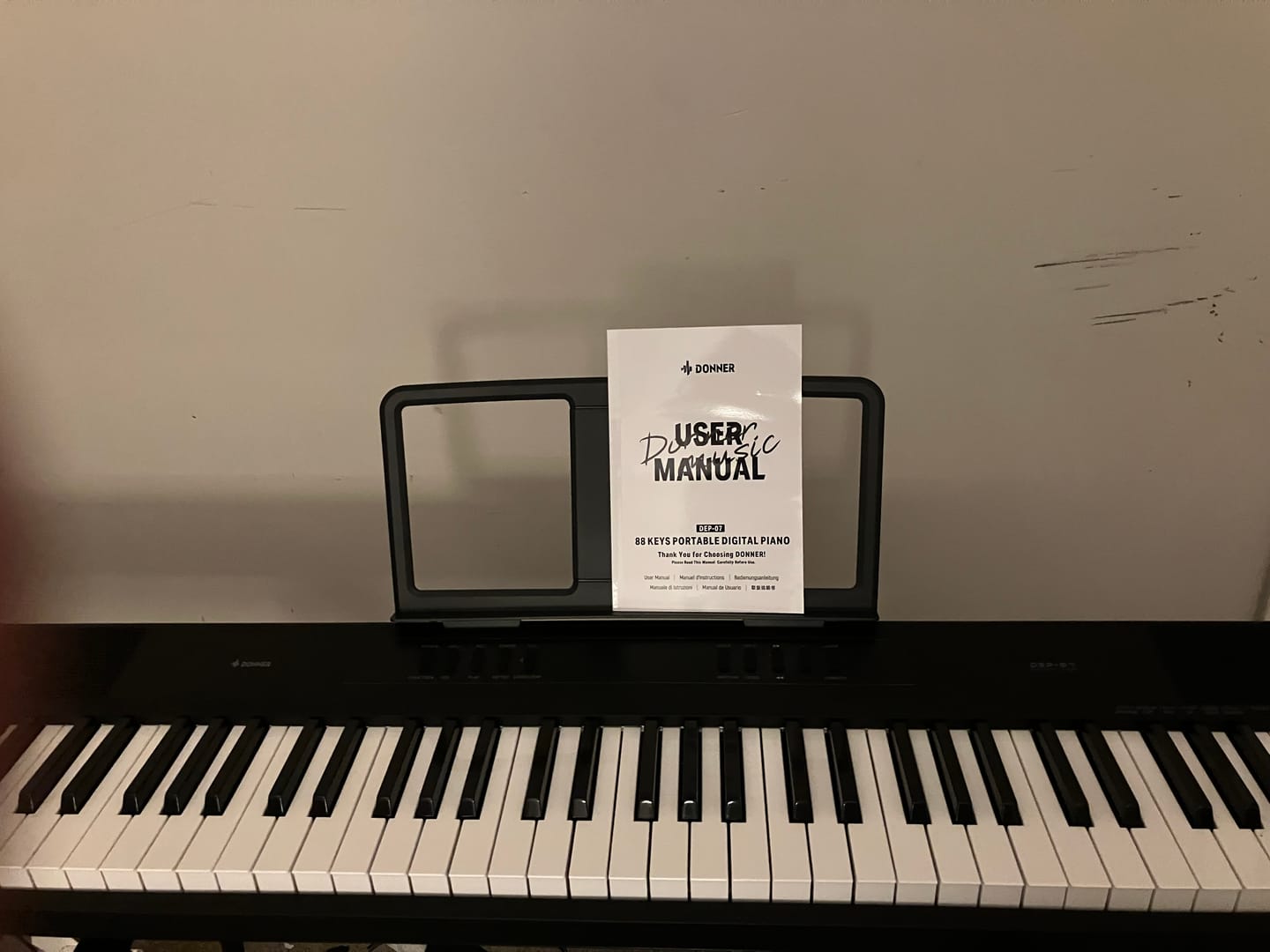 Customer photo review of Donner DEP-07 Portable Digital Piano