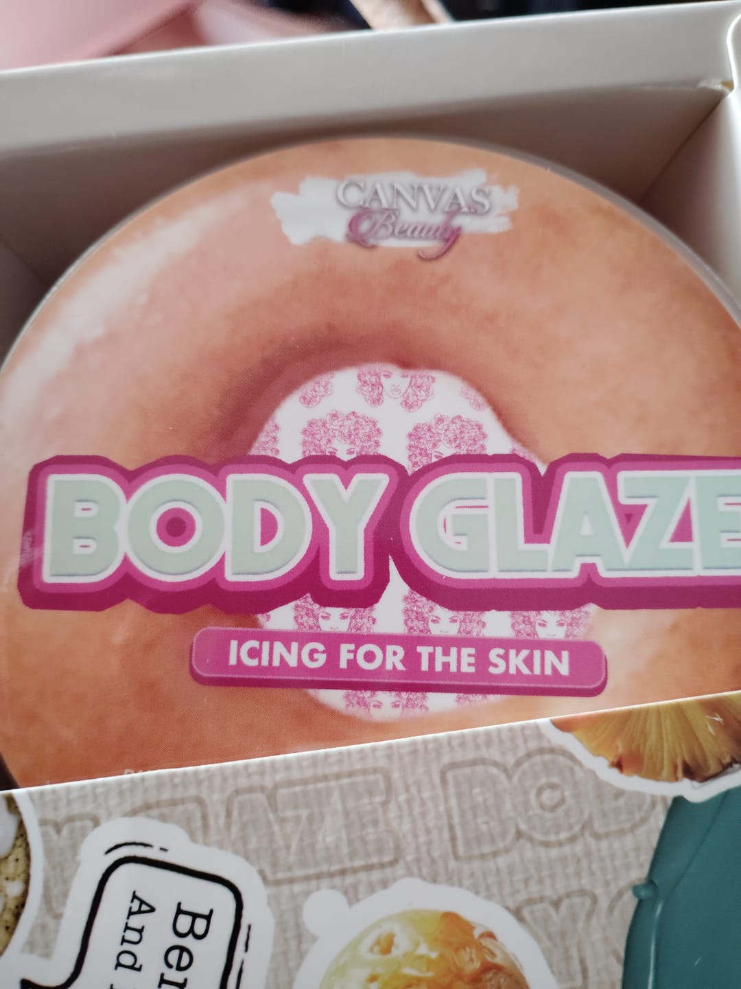 Customer photo review of BODY GLAZE: GLAZED DONUT