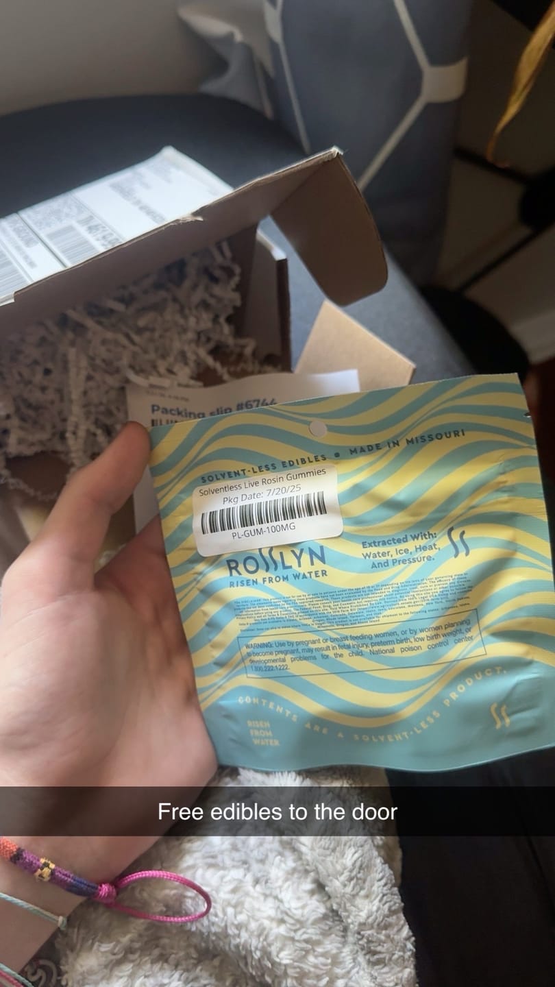 Customer photo review of Solventless Live Rosin Gummies