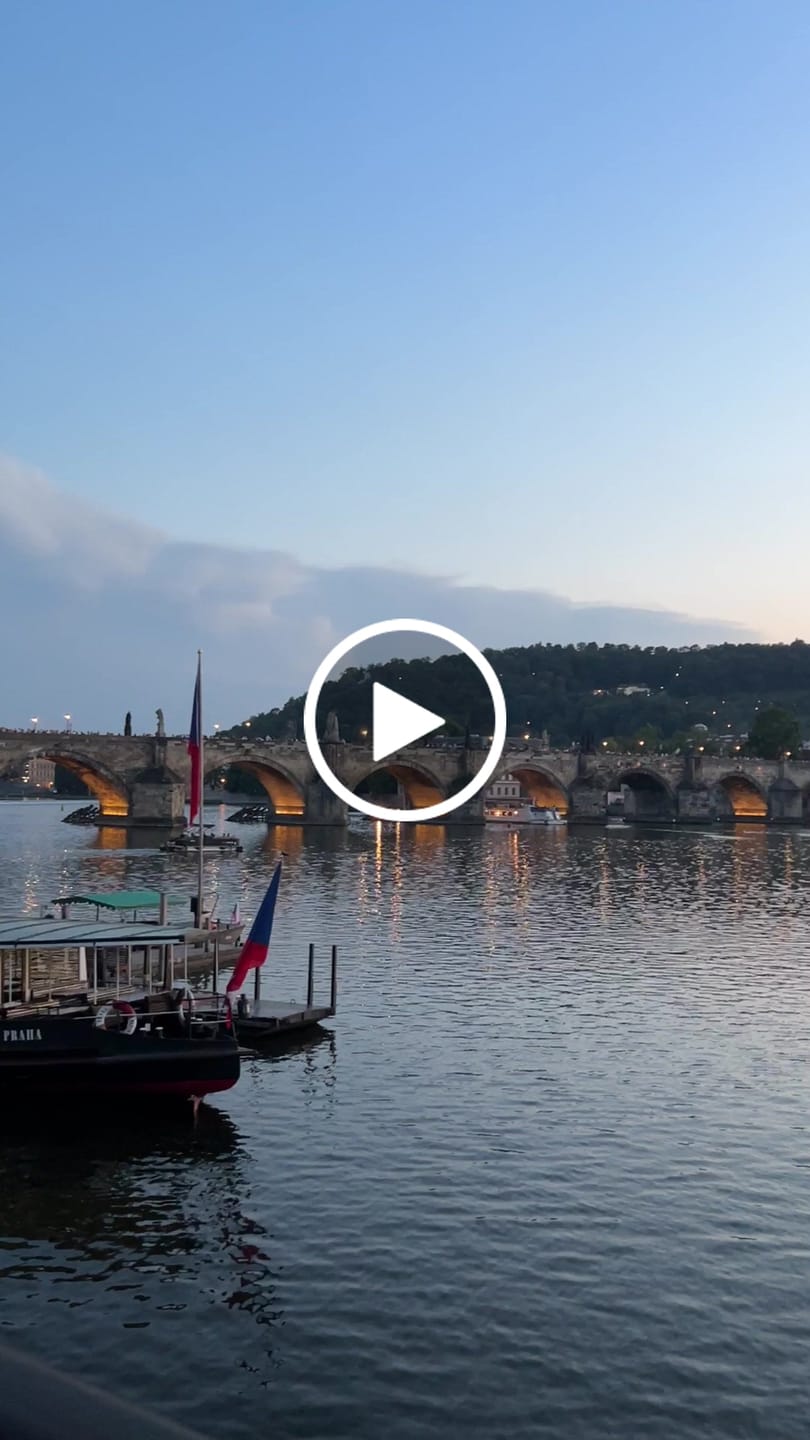 Customer video review of Prague City Guide (Itinerary + Map)
