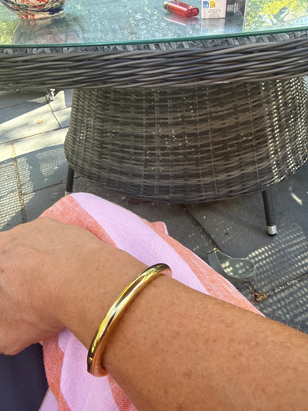 Customer photo review of Bold Oval Bangle