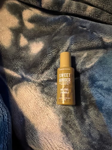 Customer photo review of [Nut-Free] Sweet Ginger Dry Oil for Sensitive Skin