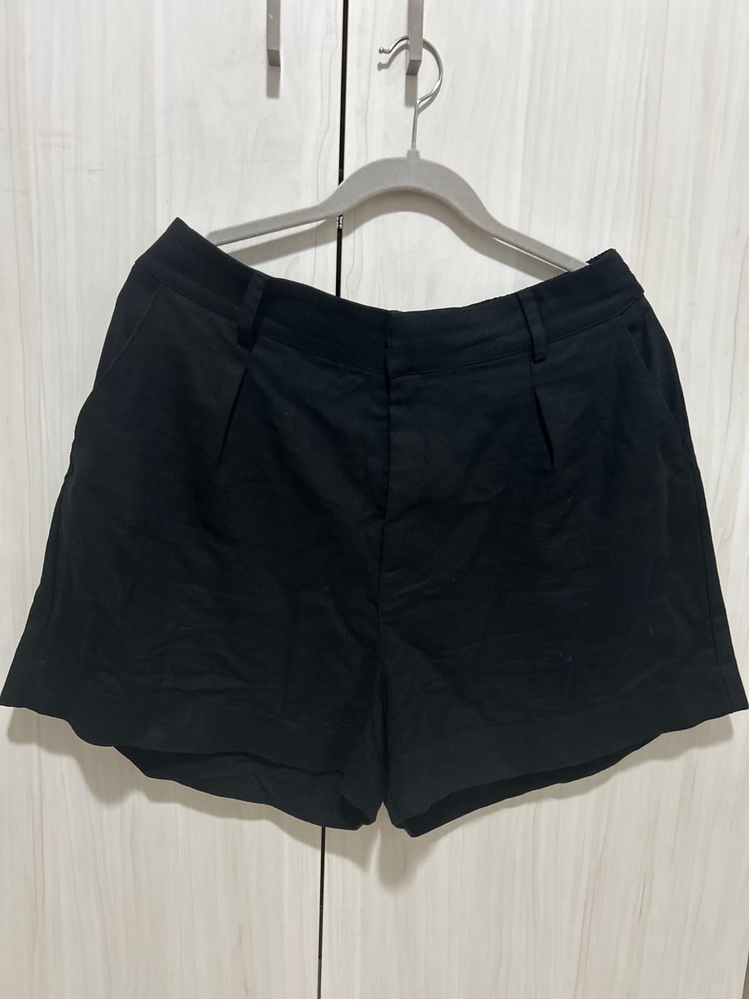 Customer photo review of Shorts Angico Preto