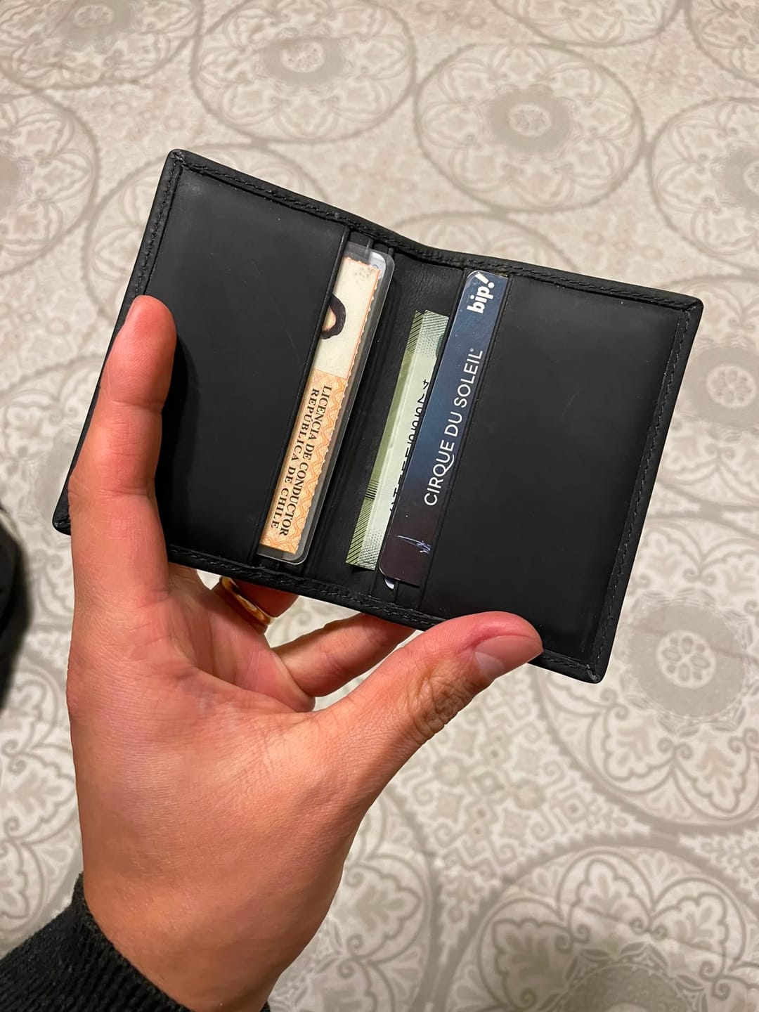 Customer photo review of Tarjetero Porto Negro