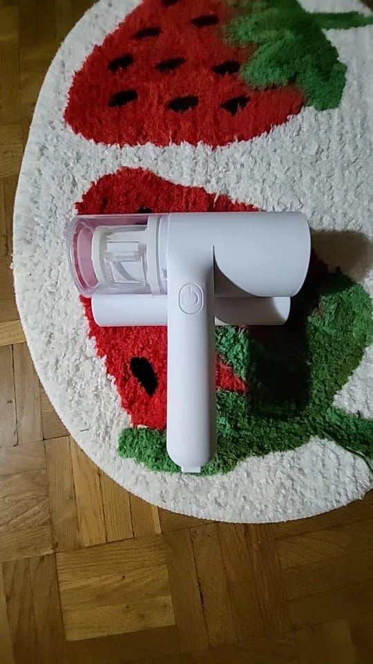 Customer photo review of Aspiradora Antiácaros UV Portátil