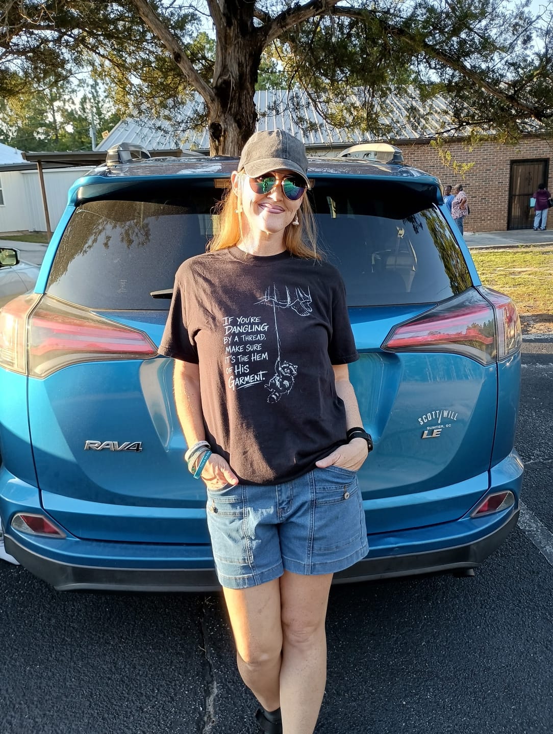 Customer photo review of Hanging On T-Shirt