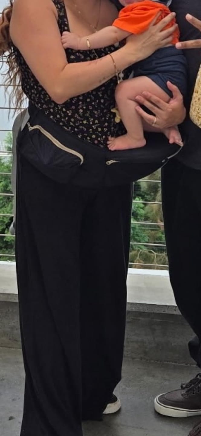 Customer photo review of Ashton ComfortCarry™ Baby Carrier