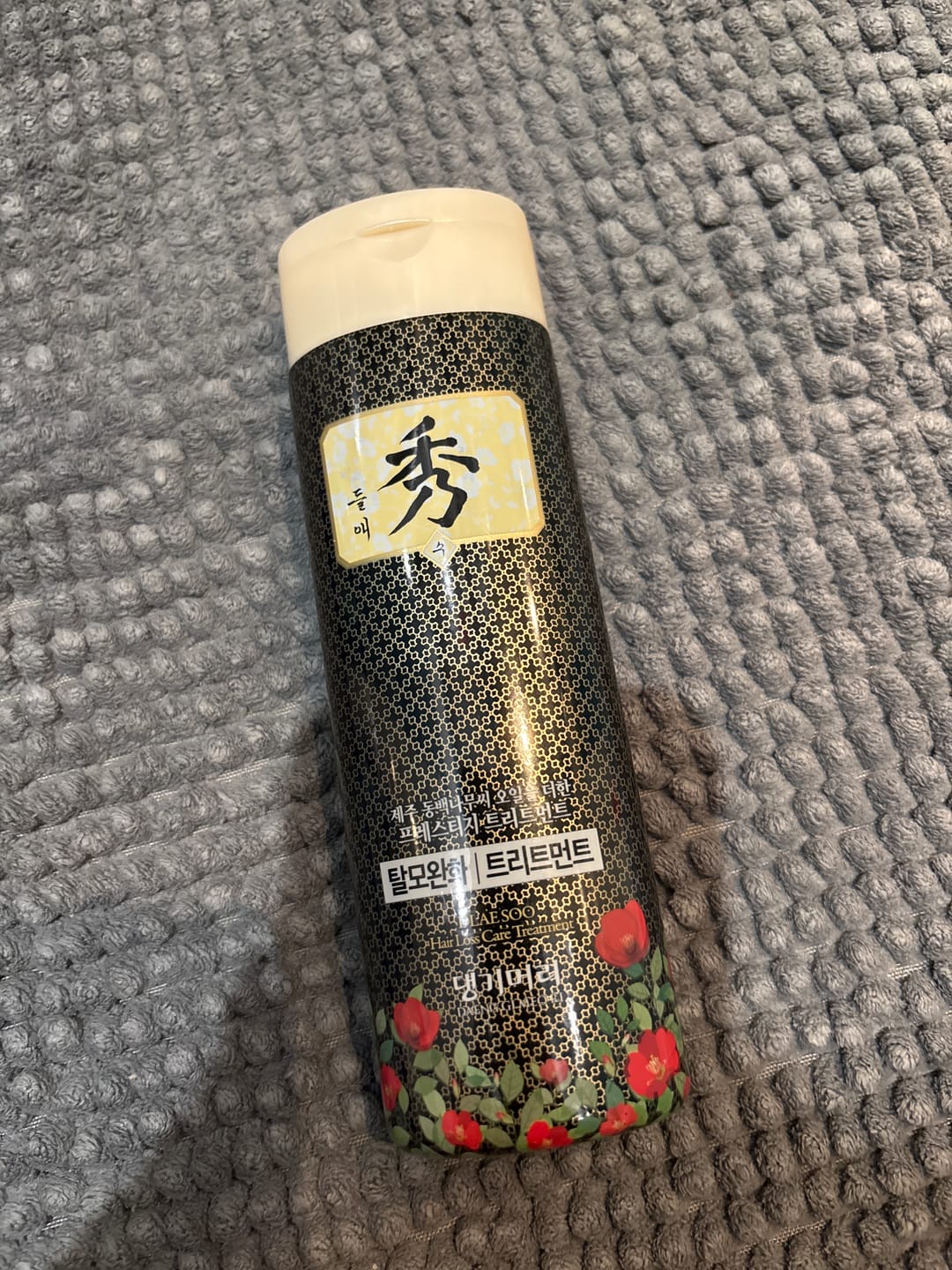 Customer photo review of Интензивно подхранващ балсам-маска за хидратация и блясък на много увредена коса Doori Кралска Камелия