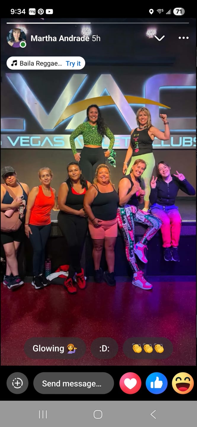 Customer photo review of Dale-Z Long Sleeve Mesh Crop Top
