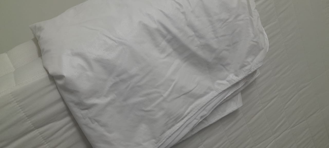 Customer photo review of Bamboo Waterproof Mattress Protector