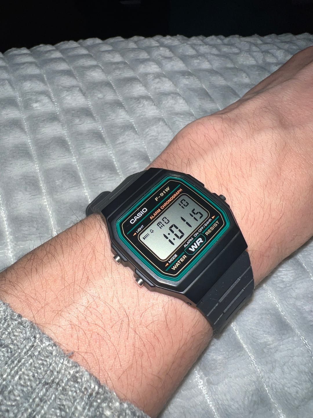 Customer photo review of Reloj Casio Vintage F-91W-3DG Clásico Líneas Verdes
