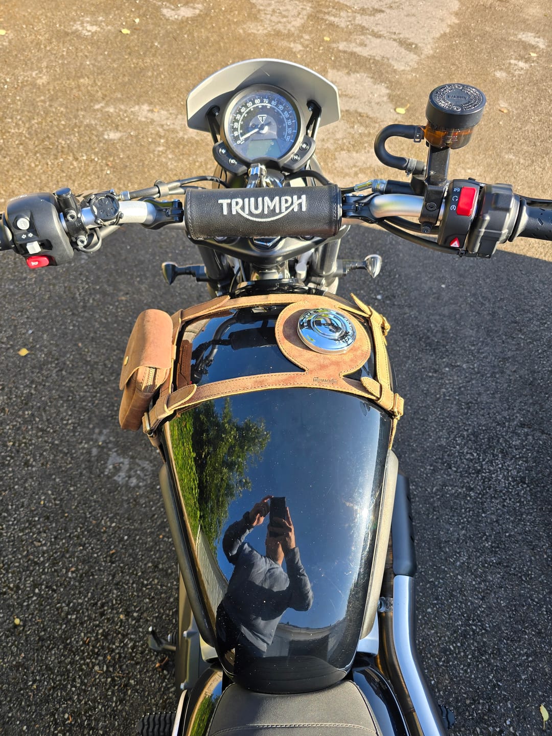 Customer photo review of tank strap right side fuel inlet