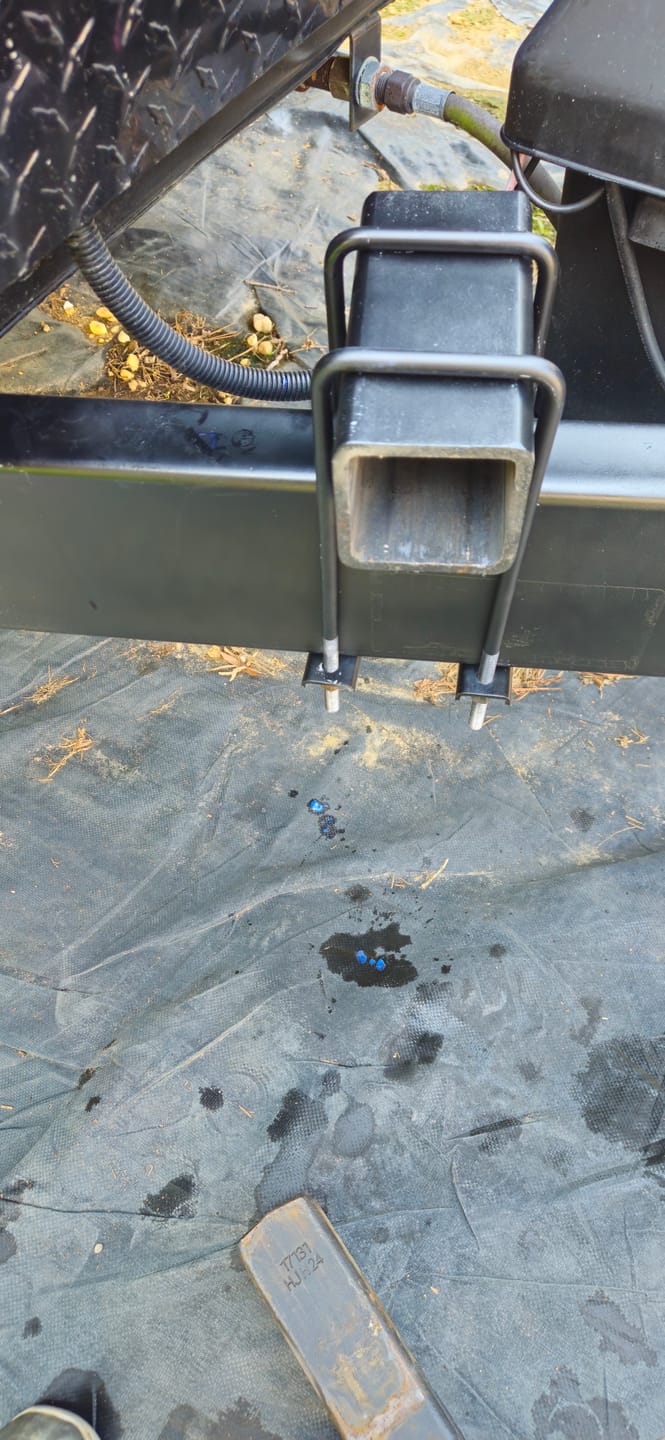 Customer photo review of 3/8 Inch Diameter U-Bolts - Square