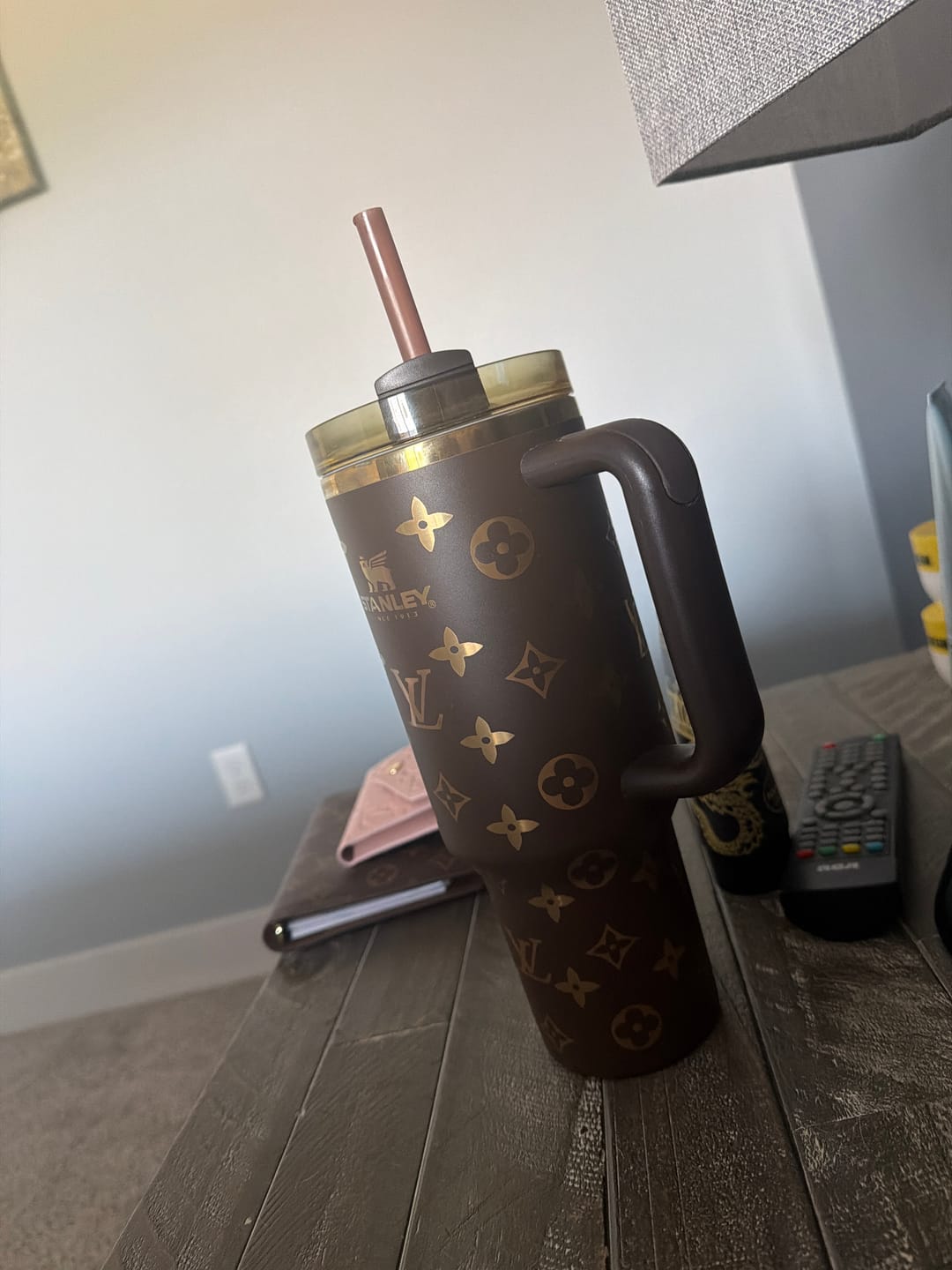 Customer photo review of Designer Holographic In-Car Insulated Cup 40 OZ
