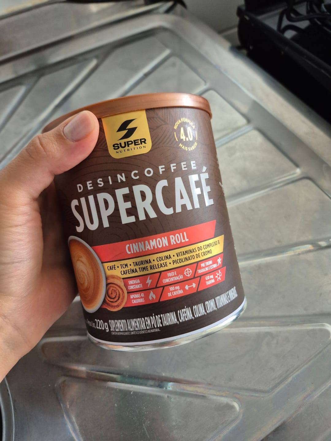 Customer photo review of Supercafé Cinnamon Roll