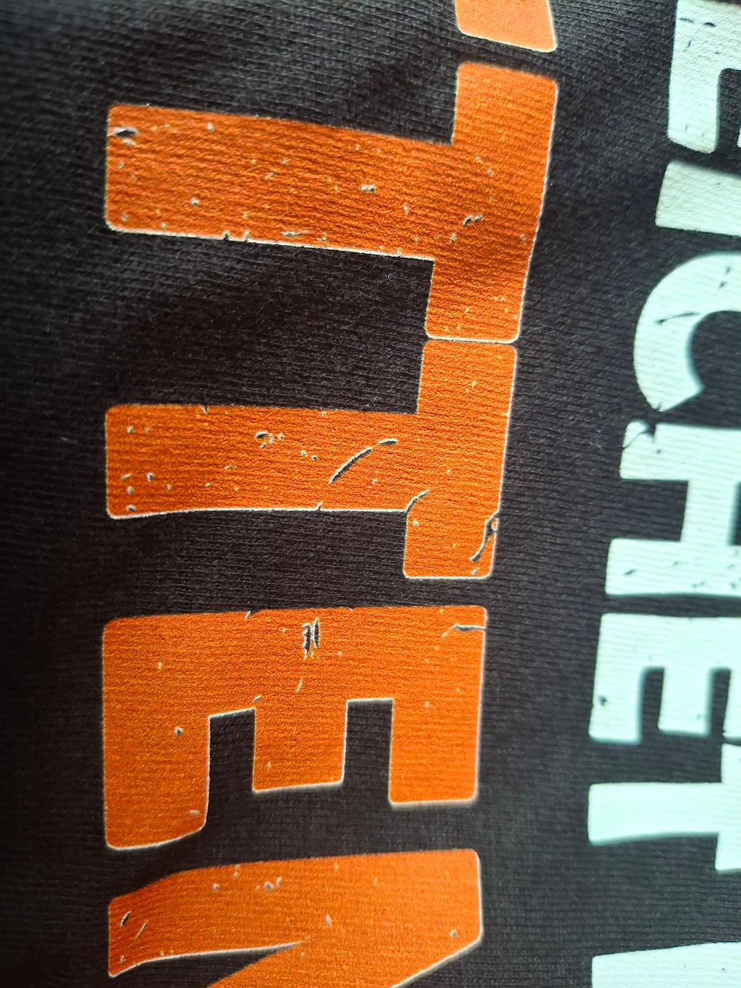 Customer photo review of Reichet mir die Kettensäge - Unisex T-Shirt