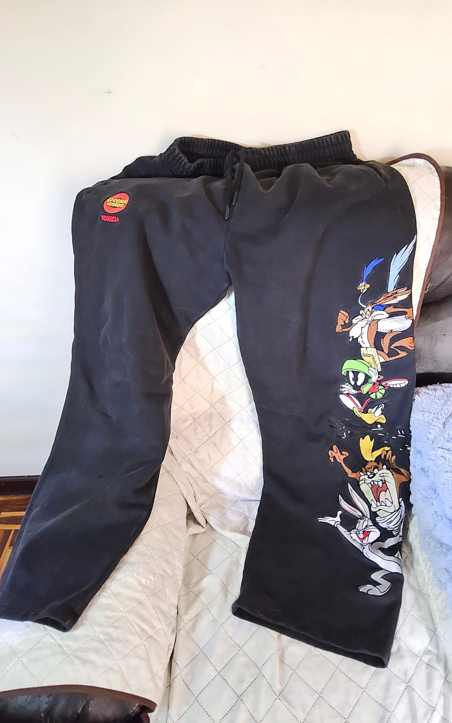 Customer photo review of 2183 - Looney Tunes Squad Sweats
