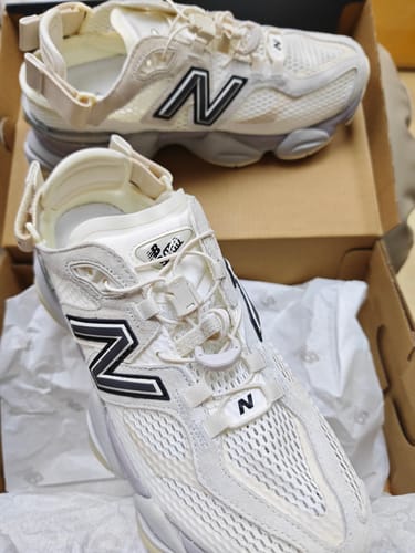 Customer photo review of 【日本限定款 】New Balance U9060 Summer Sea Salt 奶油色 U90609IH