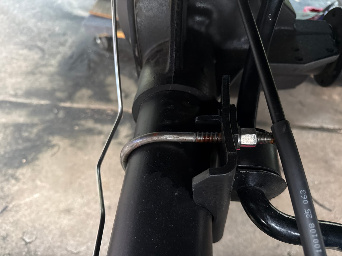 Customer photo review of 3/8 Inch Diameter U-Bolts - Round