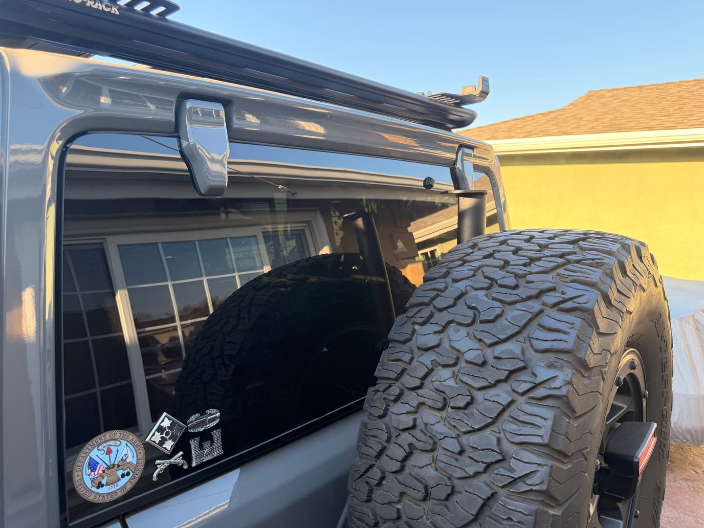 Customer photo review of Cover'd Up Rear Window Hinge Covers JL Hardtop (2)