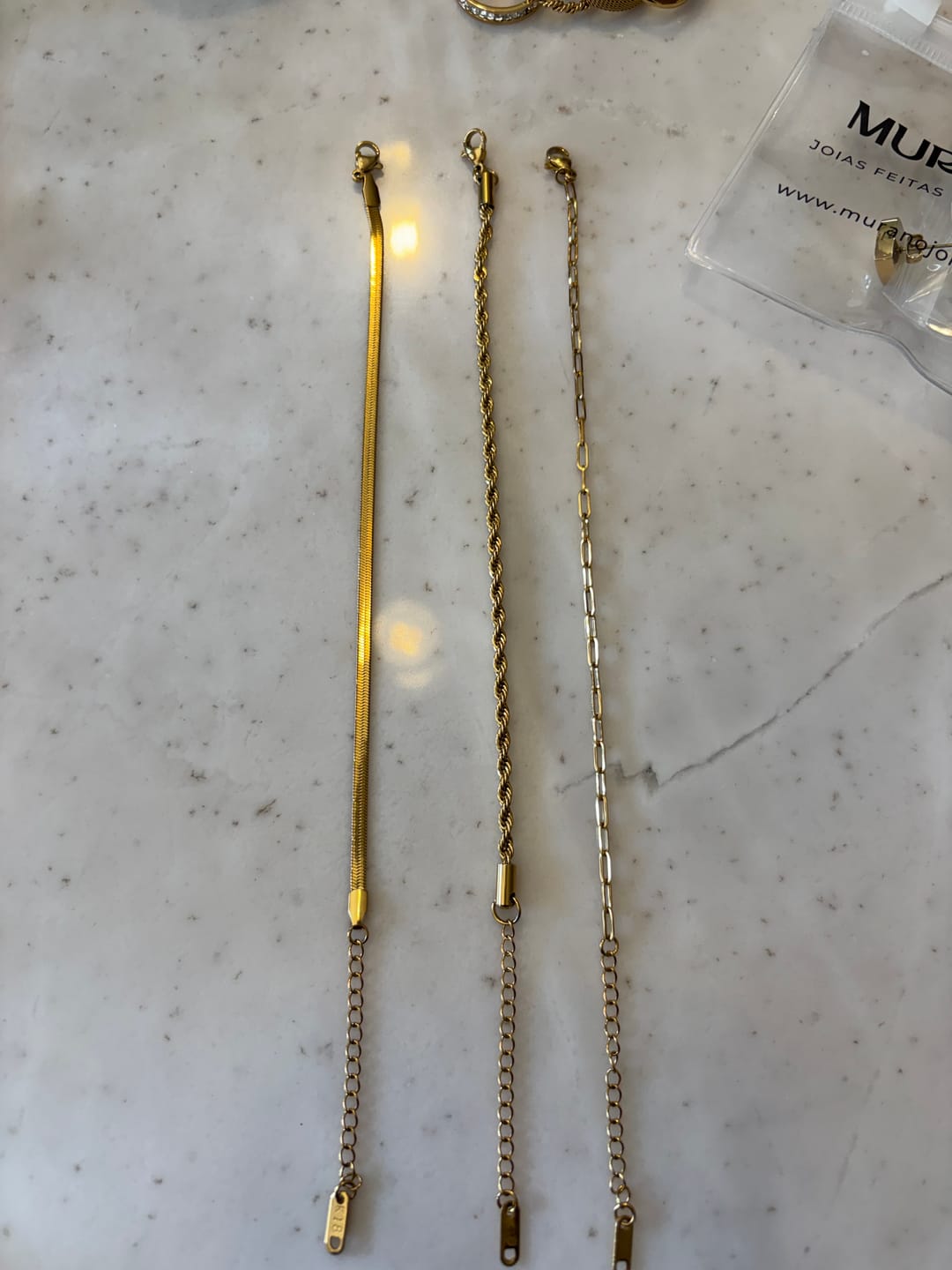 Customer photo review of Kit Pulseiras Essential Banhado em Ouro 18K