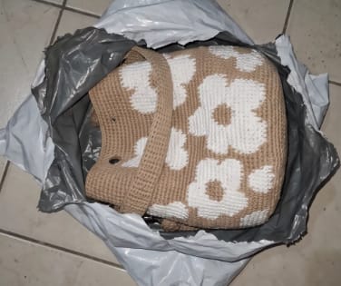 Customer photo review of Bolso de Ganchillo Hecho a Mano
