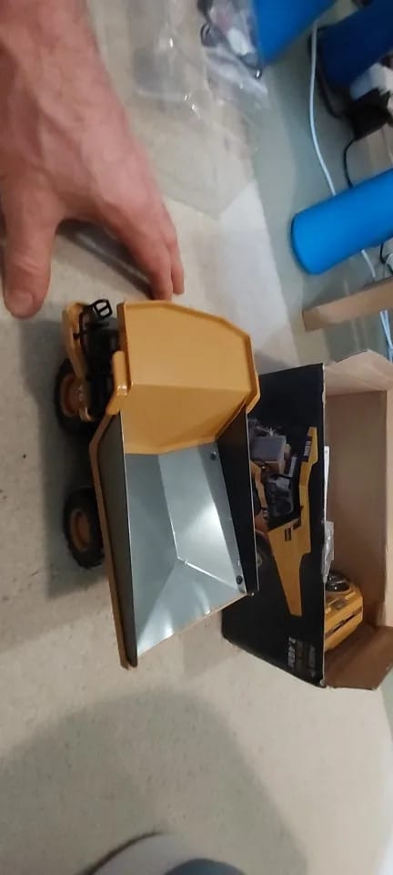 Customer photo review of DirtWorks™ Ultimate RC Excavator