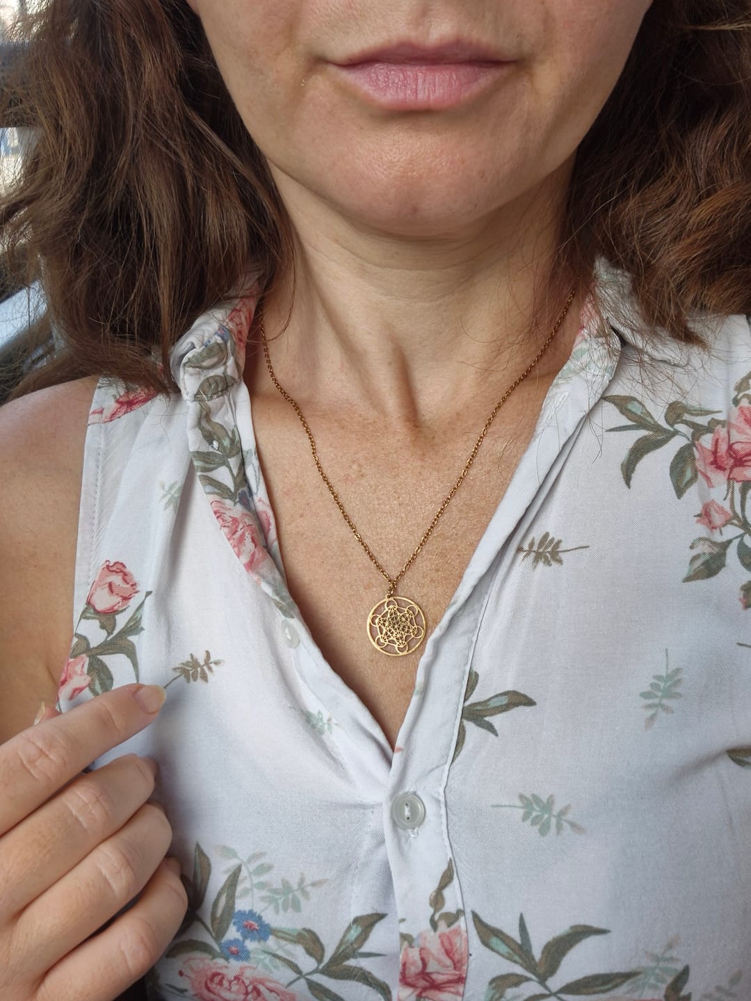 Customer photo review of Heilige Geometrie Halskette – Metatrons Würfel aus Edelstahl