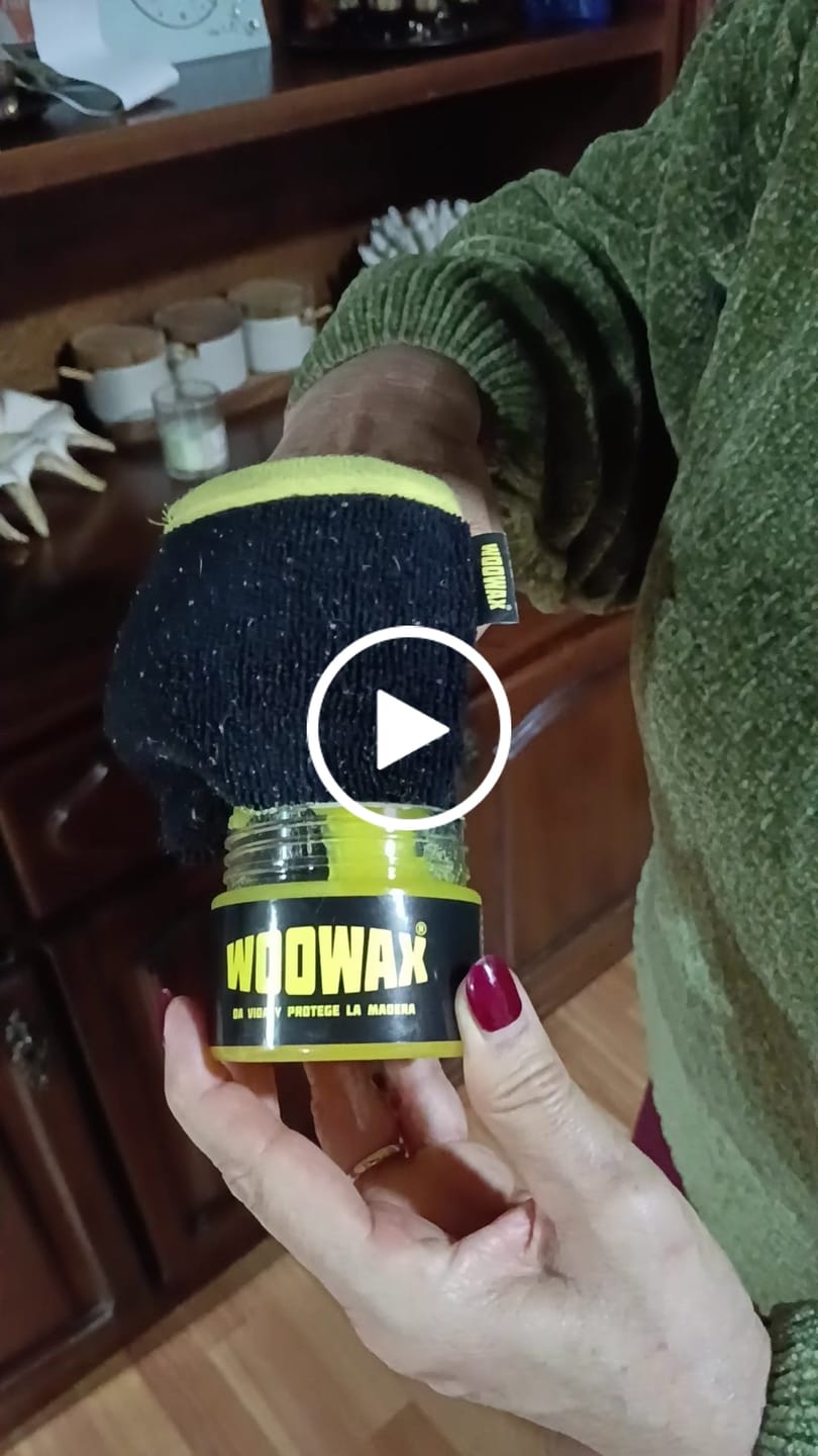 Customer video review of Lustrador de Muebles y Madera de Cera de Abejas WooWax
