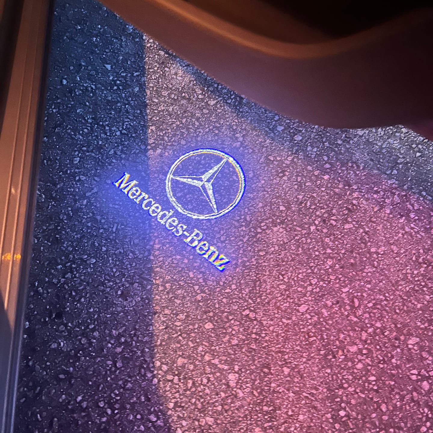 Customer photo review of Mercedes Benz LED Car Door Welcome Logo Shadow Lights