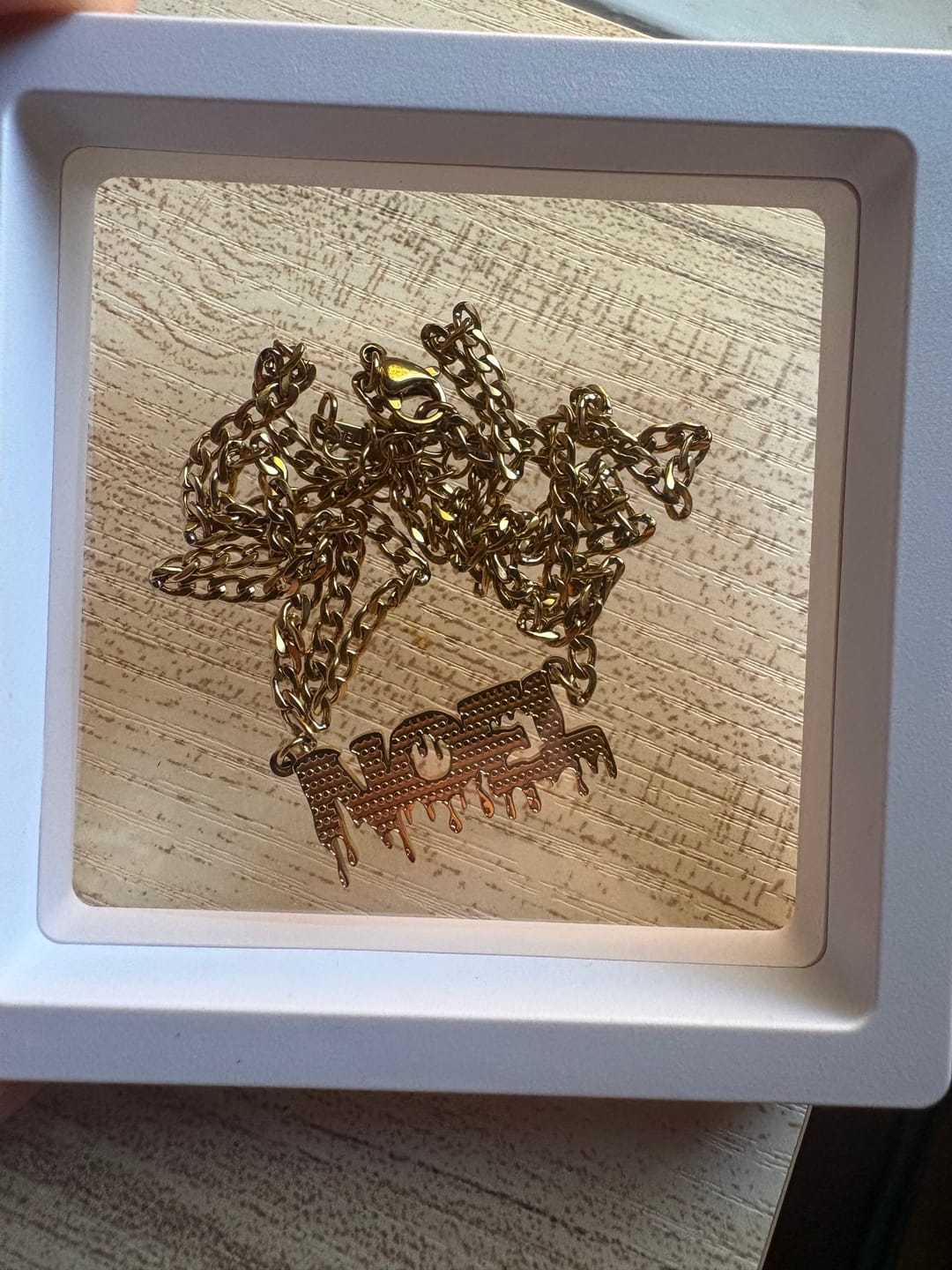 Customer photo review of Drippy Name Necklace w/ Cuban Chain