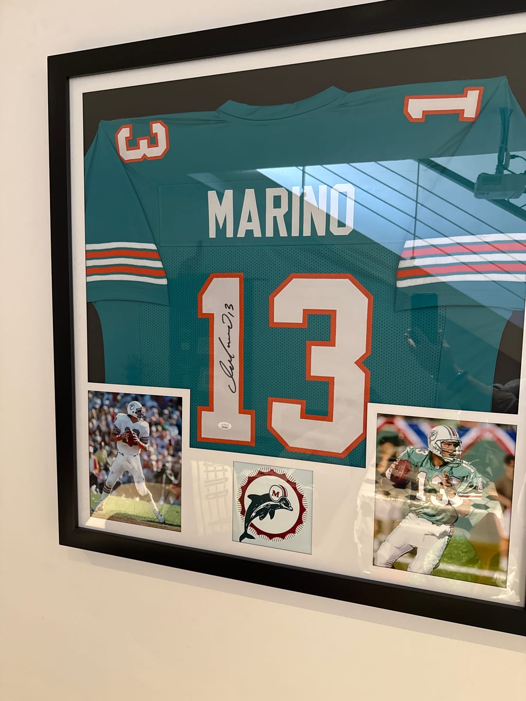Customer photo review of Dan Marino - Jersey Firmado Miami Dolphins