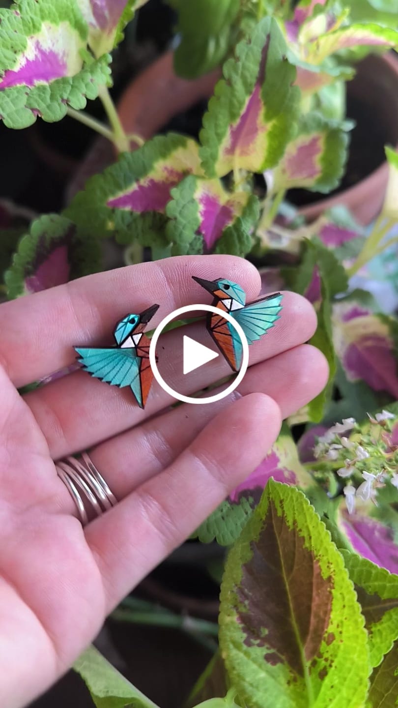 Customer video review of Kingfisher Studs