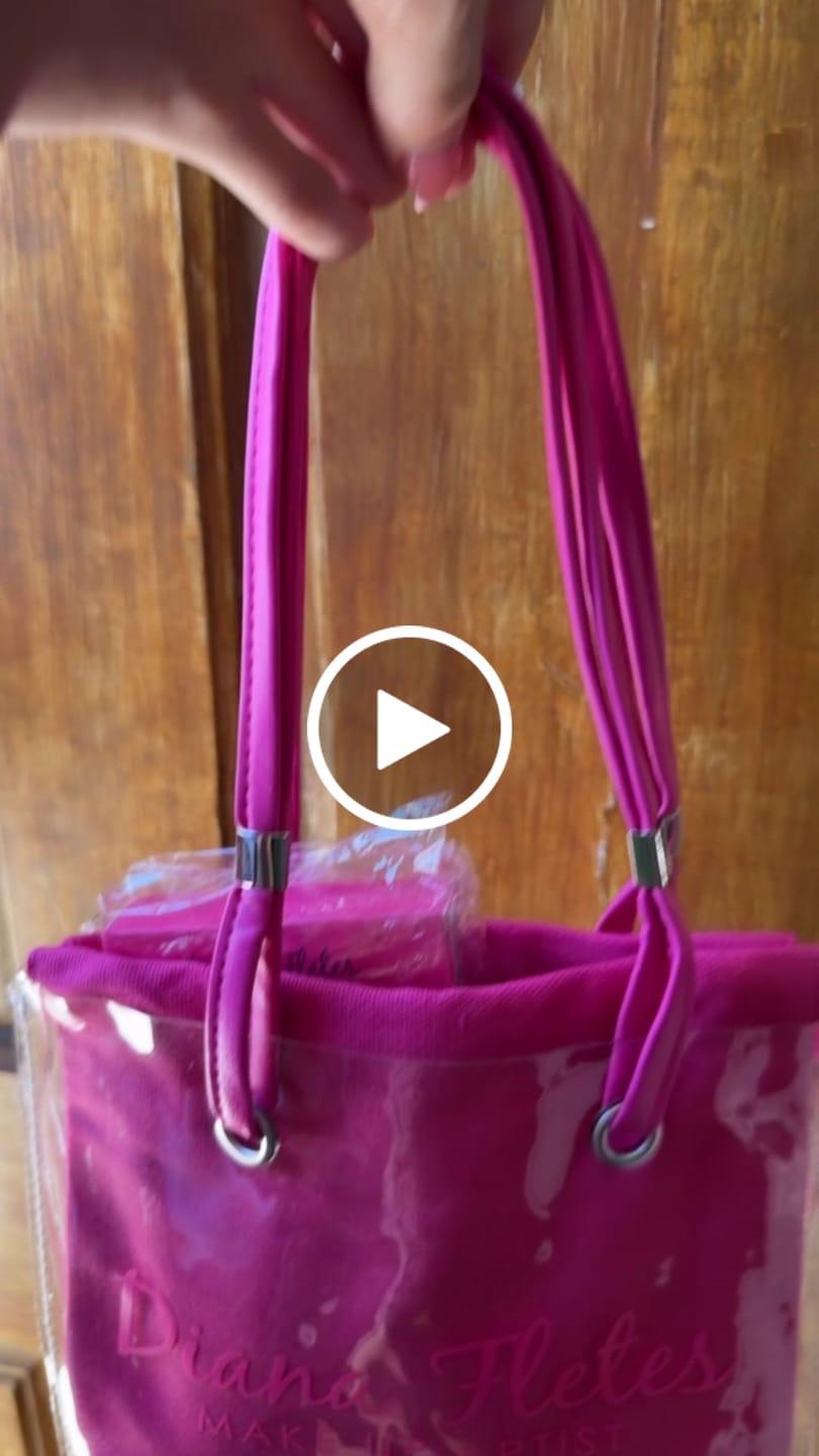 Customer video review of Set de Labiales en Barra Pink