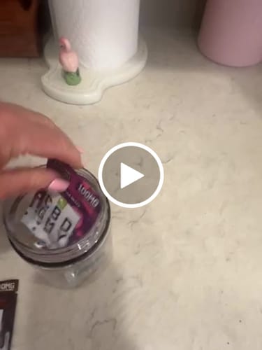 Customer video review of STARTER PACK  — 24 GUMMIES TO EXPLOR EVERY FEELING