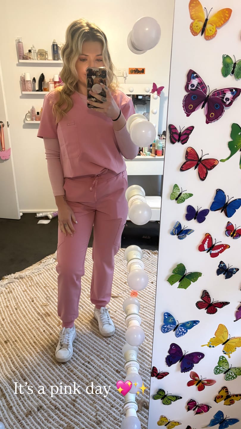 Customer photo review of LUCY Jogger Scrub Pants - Picasso Pink | SLTECH™