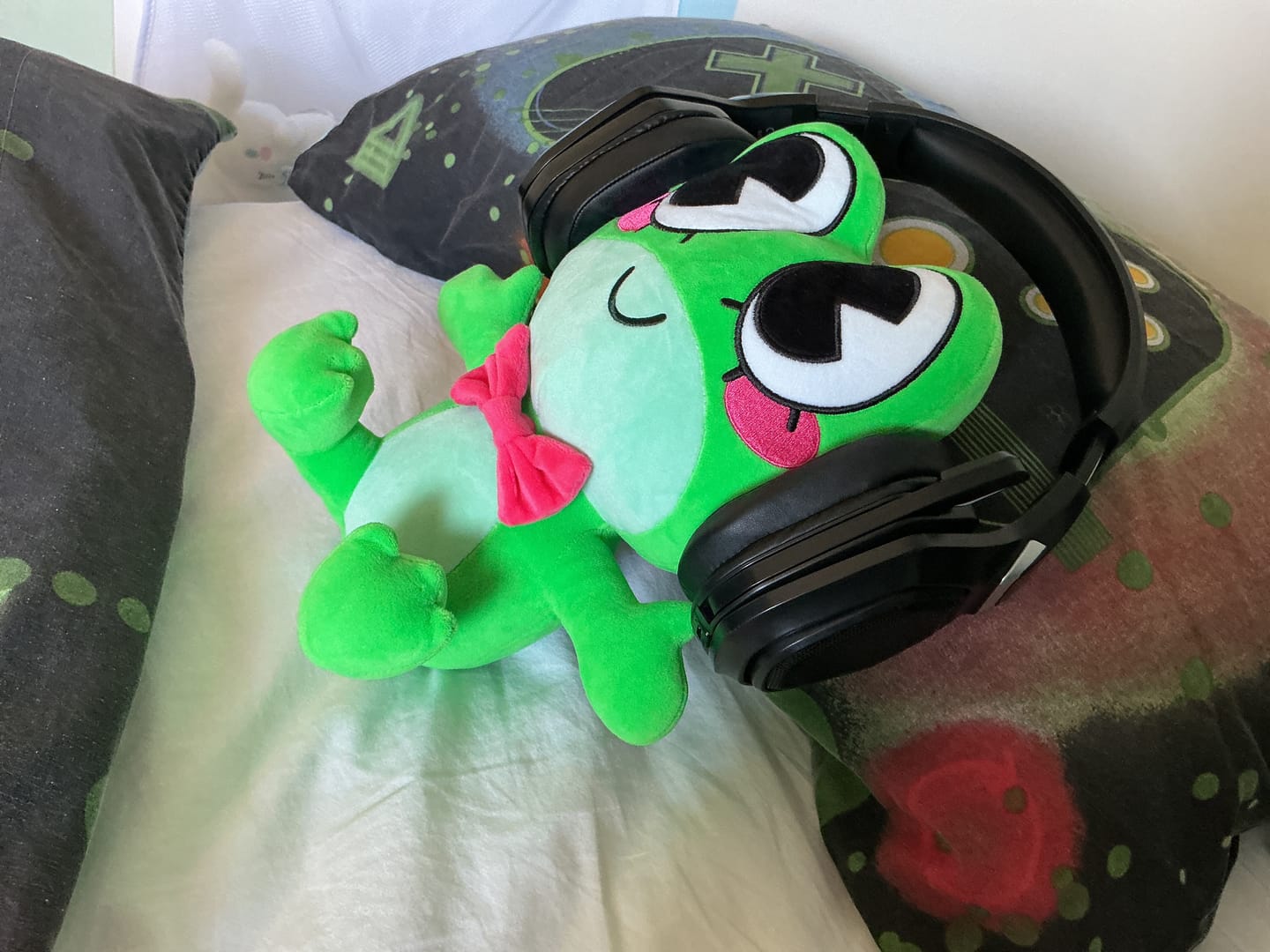 Customer photo review of Ribbit Plush