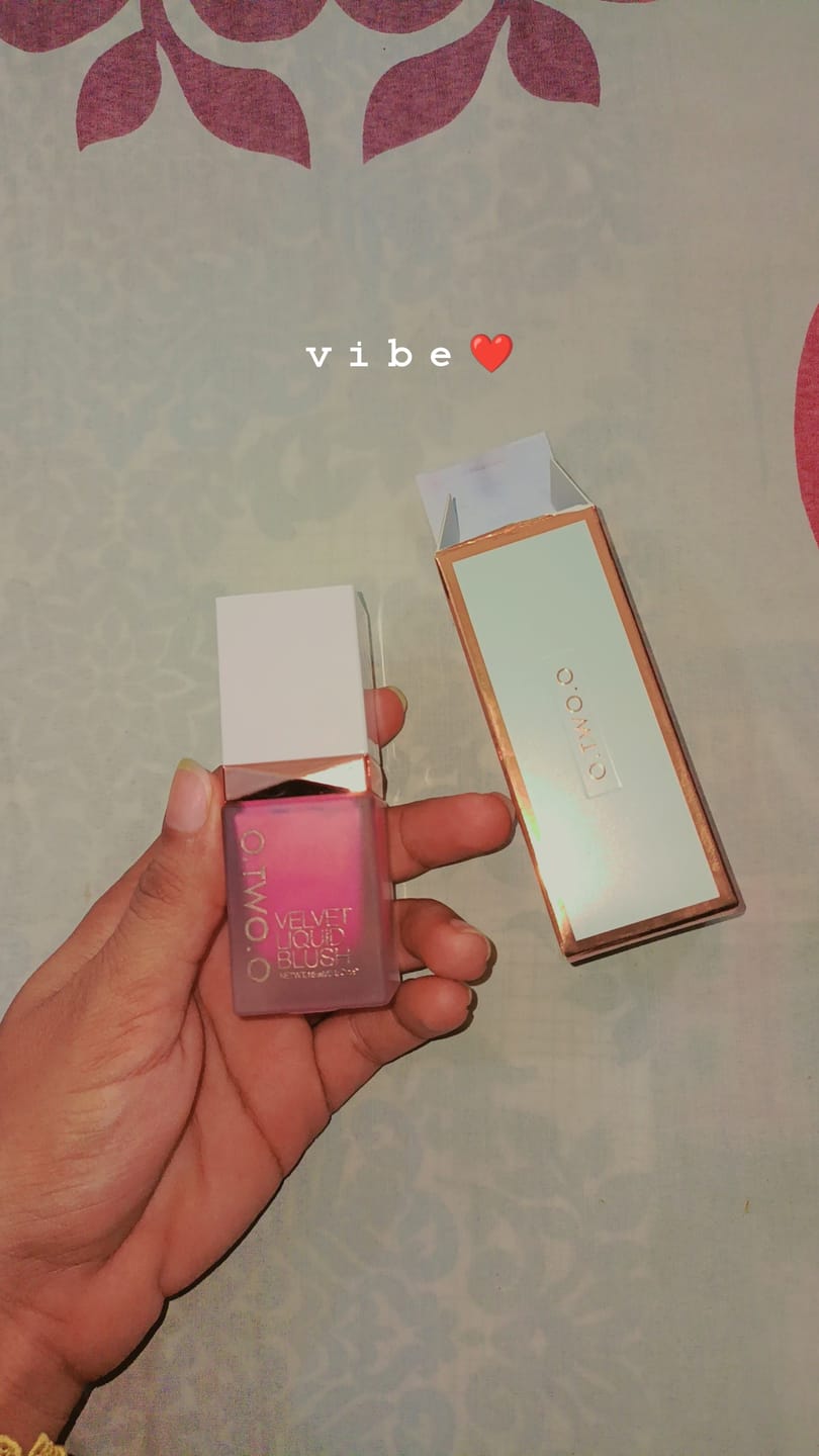 Customer photo review of O.TWO.O LIQUID BLUSH