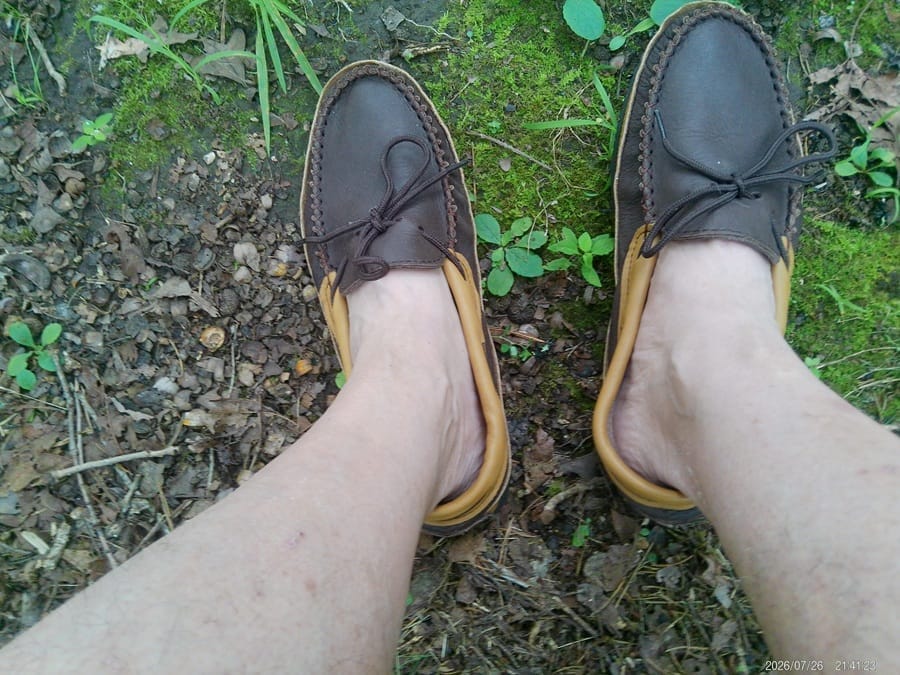 Customer photo review of Men's Elk & Moose Hide Leather Moccasin Shoes