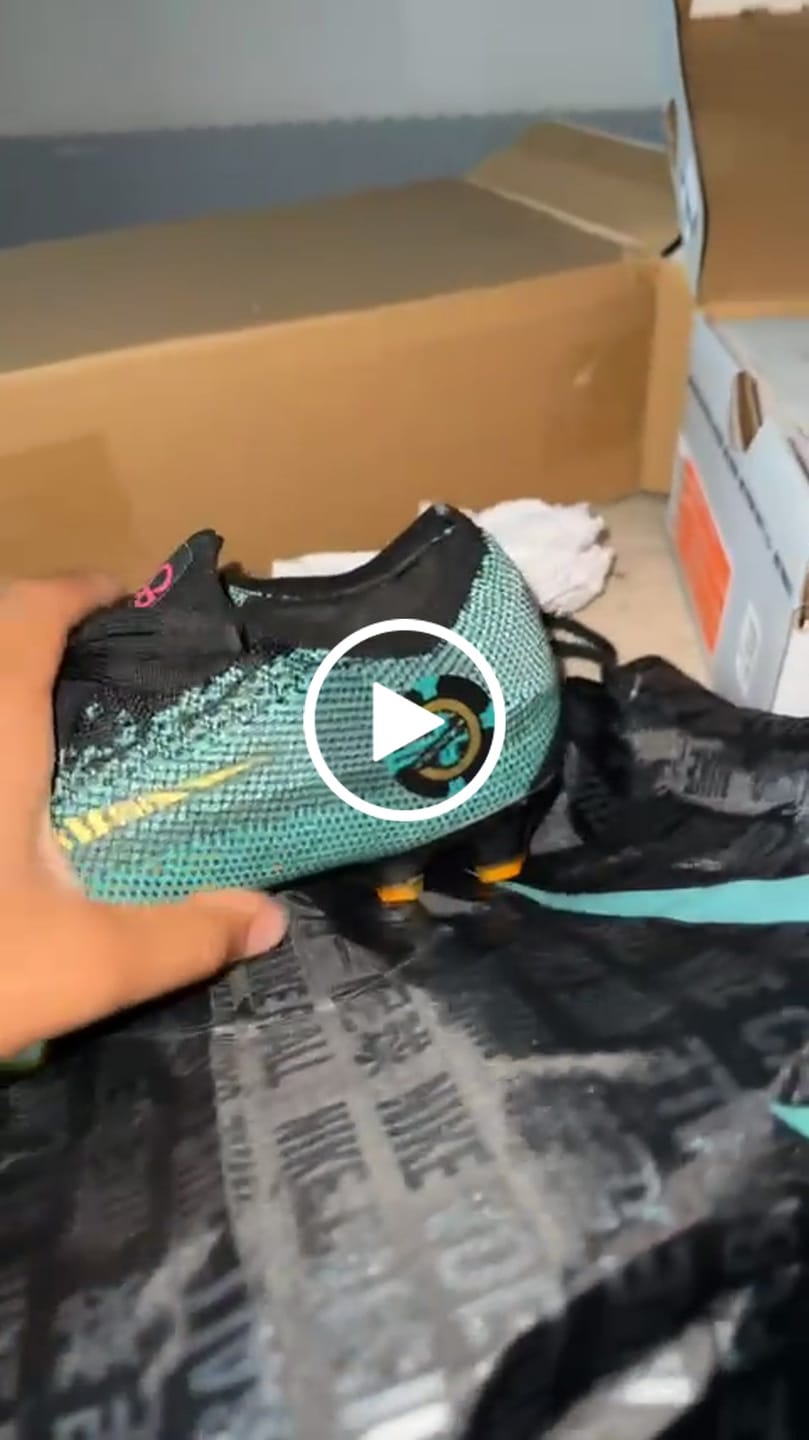 Customer video review of Mercurial Vapor 12 FG CR7 Chapter 6:Born Leader - Vert Turquoise/Jaune vif/Noir
