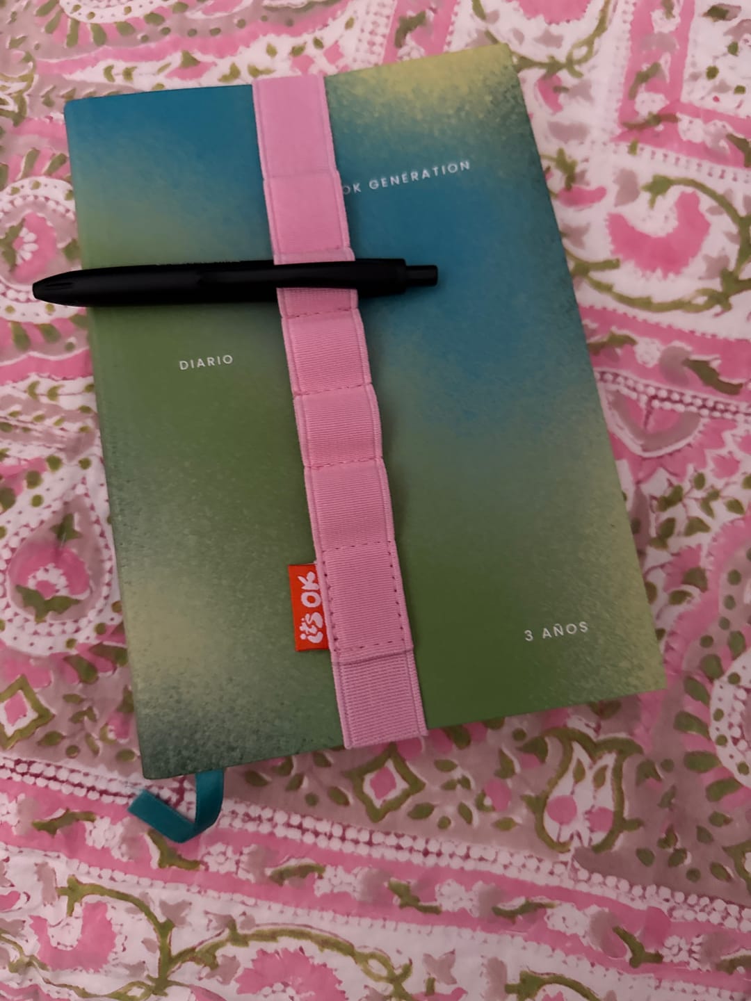 Customer photo review of Diario de 3 años | Portada Cometa