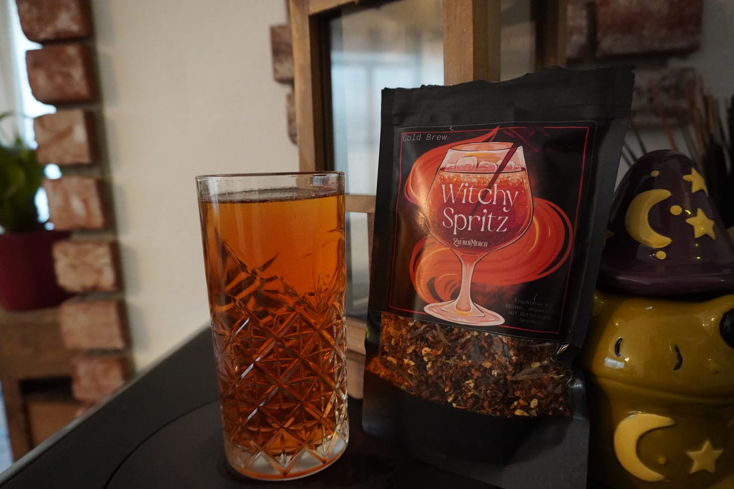 Customer photo review of Witchy Spritz Cold Brew Tee – Bitterorange Eistee