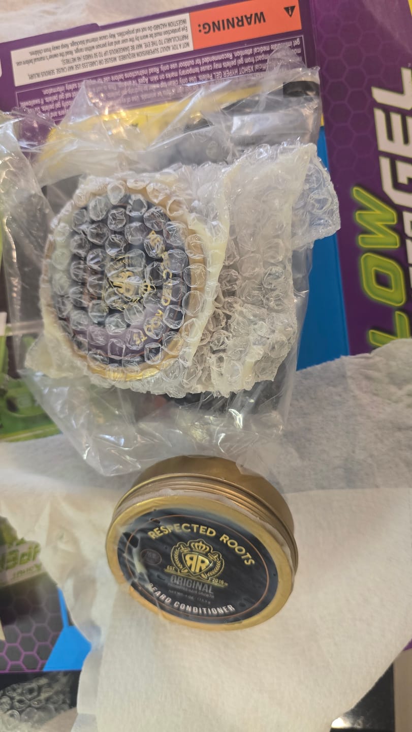 Customer photo review of Respected Roots Package Protection i
