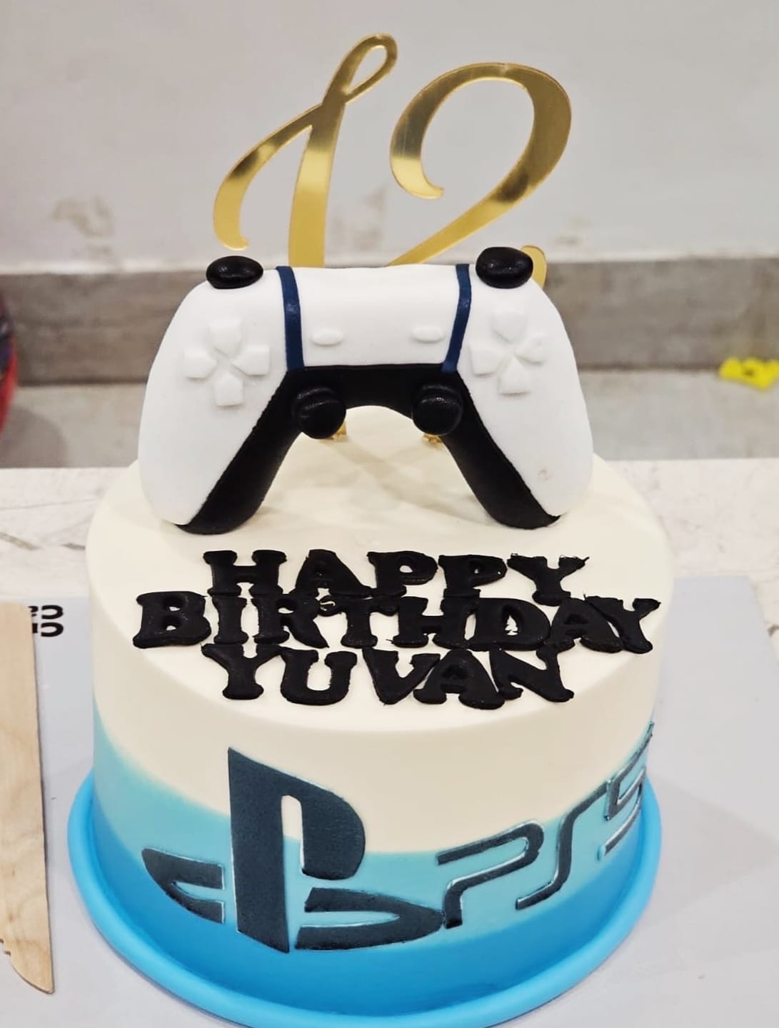 Customer photo review of PS5 Joystick Cake